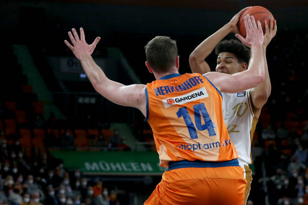 取决于此种 取决于此种